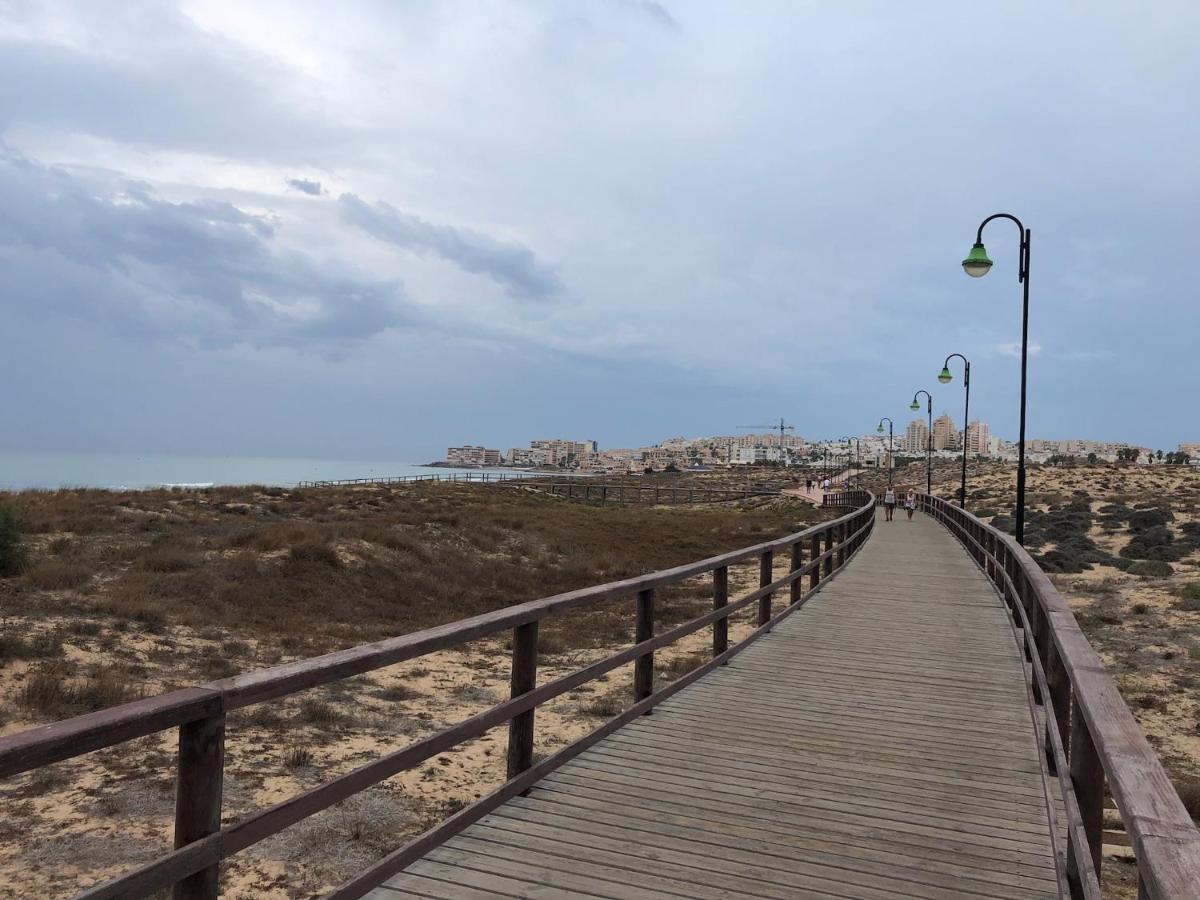 Martas Apartment La Mata  Dış mekan fotoğraf